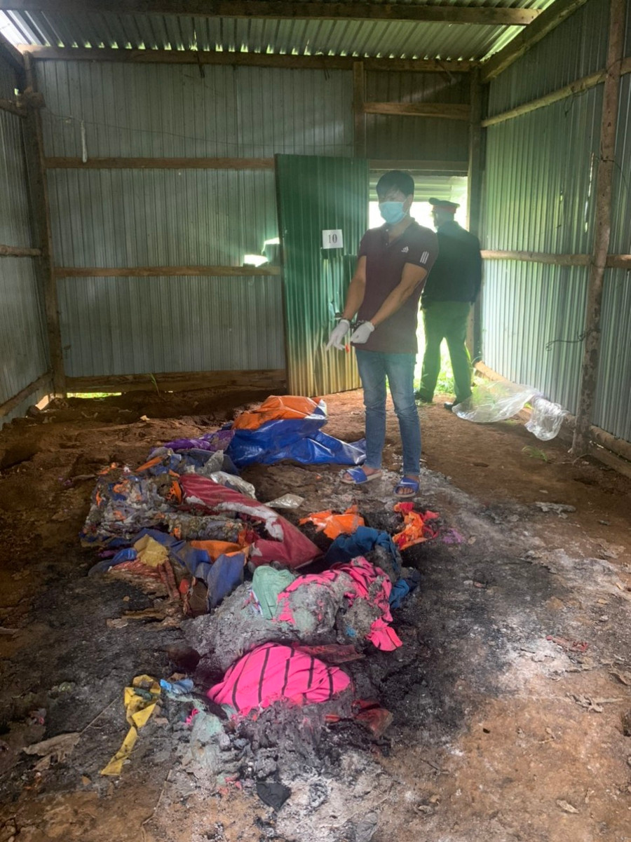 Hiện trường tại vụ án cố ý gây thương tích và hủy hoại tài sản. Ảnh: CACC