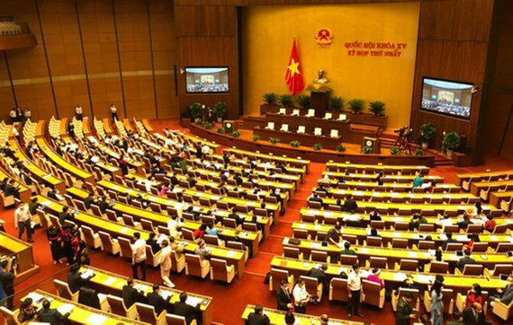 Tại kỳ họp thứ nhất, Quốc hội đã thông qua hàng loạt nghị quyết quan trọng về nhân sự, kinh tế, xã hội... Tại kỳ họp thứ nhất, Quốc hội đã thông qua hàng loạt nghị quyết quan trọng về nhân sự, kinh tế, xã hội...