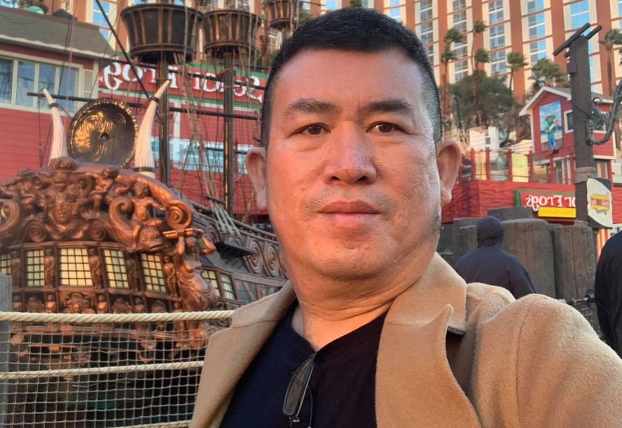 Nghệ sĩ Nhật Cường không nguôi nhớ Việt Nam khi sống ở xứ người. Ảnh: FBNV Nghệ sĩ Nhật Cường không nguôi nhớ Việt Nam khi sống ở xứ người. Ảnh: FBNV