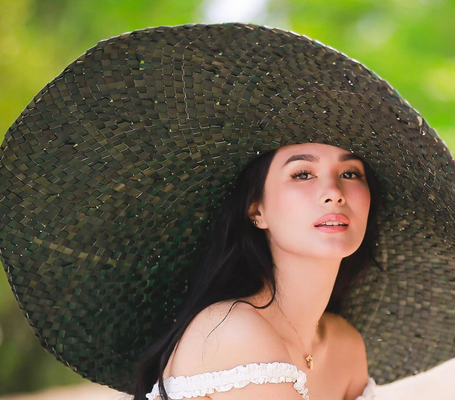 Vẻ đẹp vừa mong manh, vừa quyến rũ của mỹ nhân Philippines. Ảnh: Insgtagram NV