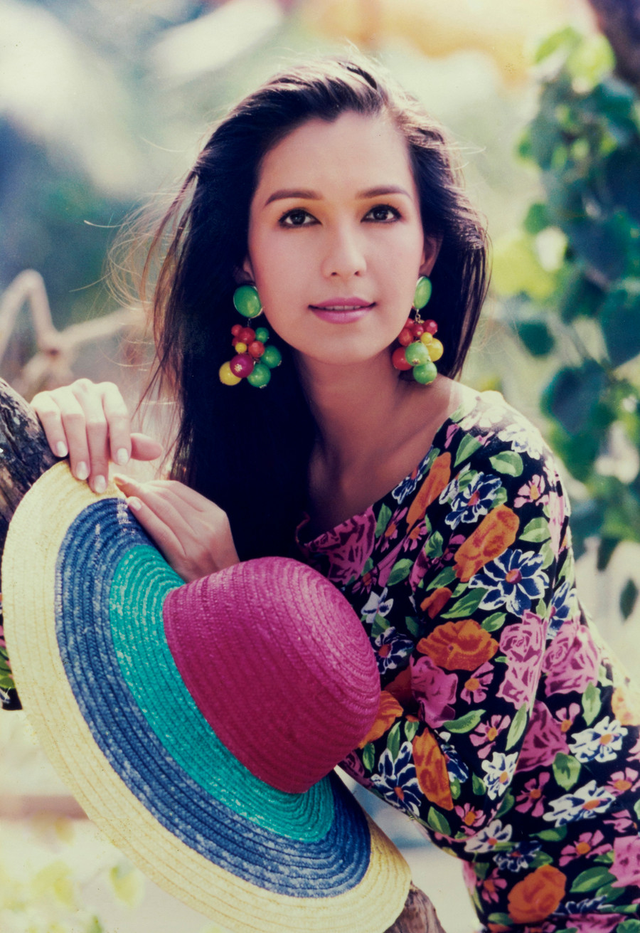 Chị sở hữu nhan sắc vừa thanh tú, vừa hiện đại.