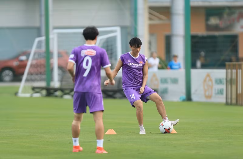 Tuấn Anh bình phục chấn thương và sẽ tập luyện cùng các đồng đội. Ảnh: VFF