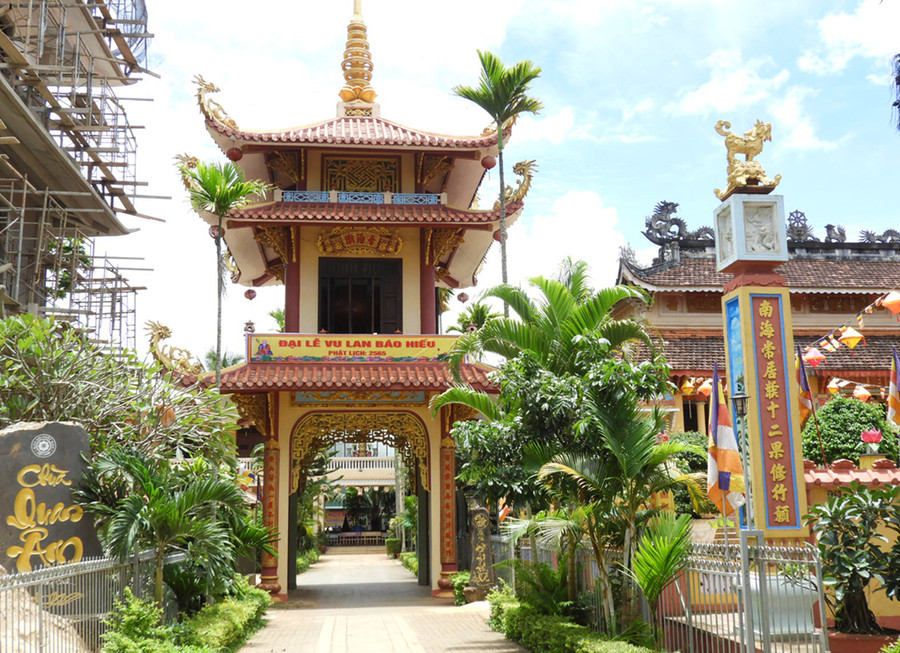 Các chùa, tịnh xá trên địa bàn TP. Pleiku hạn chế tiếp xúc và không tổ chức các nghi lễ tập trung để phòng dịch Covid-19. Ảnh: Thanh Nhật Các chùa, tịnh xá trên địa bàn TP. Pleiku hạn chế tiếp xúc và không tổ chức các nghi lễ tập trung để phòng dịch bệnh Covid-19. Ảnh: Thanh Nhật