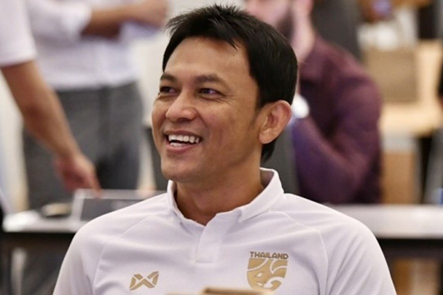 Tawan Sripan là huyền thoại của tuyển Thái Lan và được đánh giá là ứng viên dẫn dắt Voi chiến trong tương lai. Ảnh: Siam Sport.