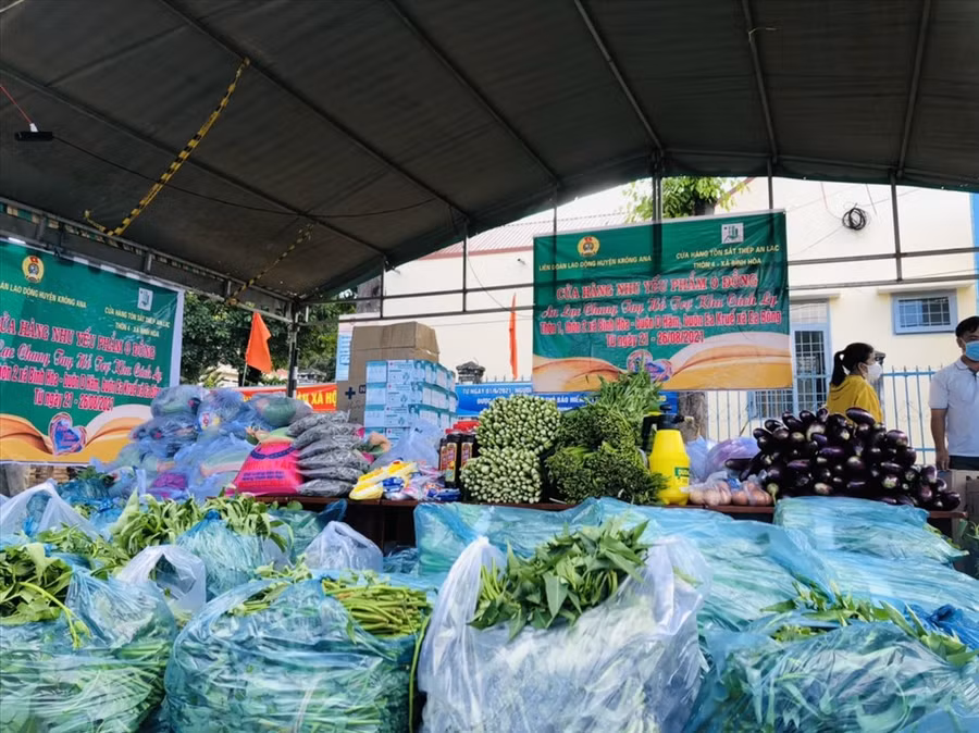 Đây là chương trình có quy mô lớn do một Công đoàn cấp trên trực tiếp cơ sở ở tỉnh Đắk Lắk kêu gọi tổ chức. Ảnh: B.T