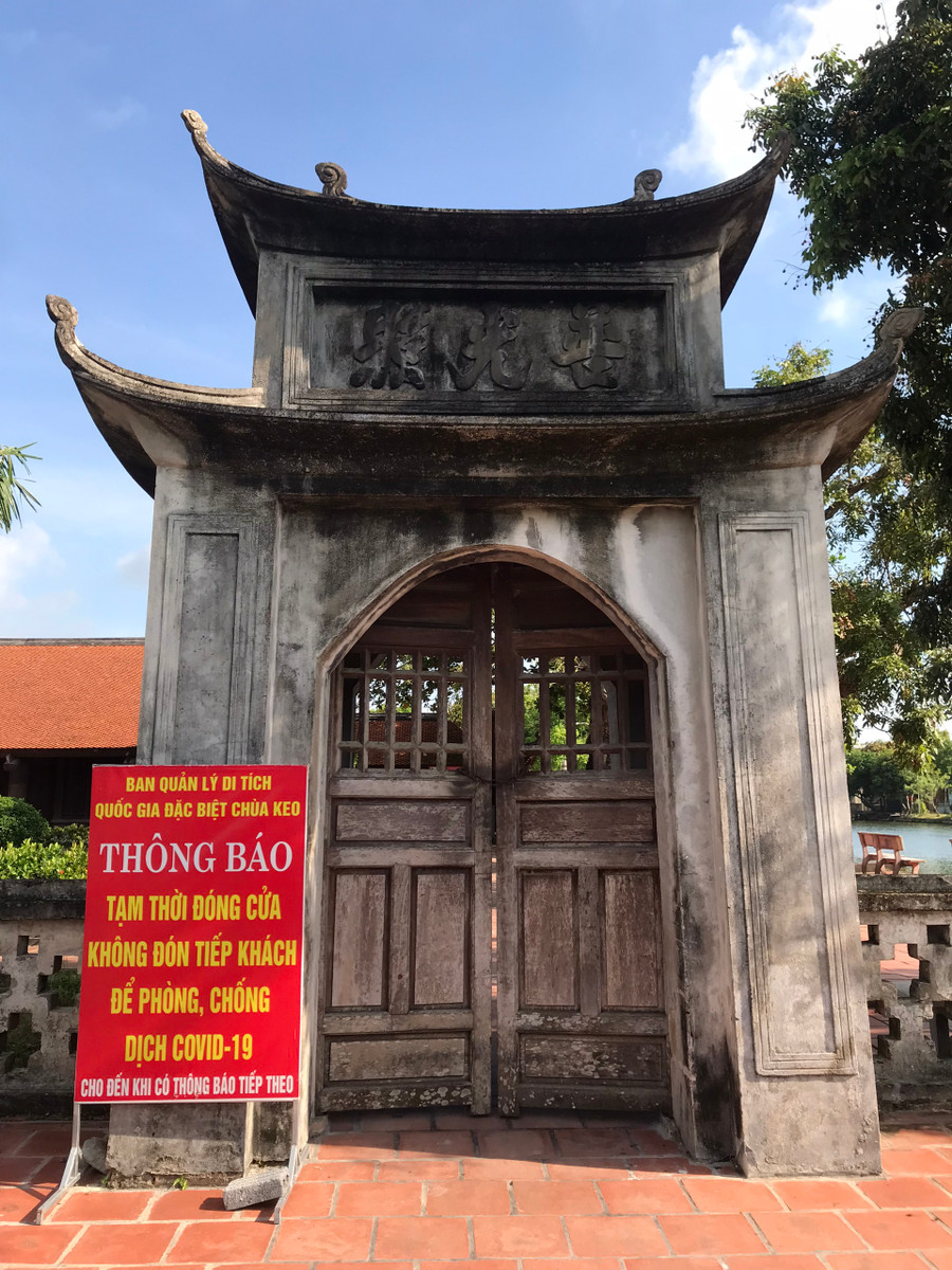 Chùa hiện đang đóg cửa do dịch bệnh. Ảnh: Hoàng Hoài 21/8/2021