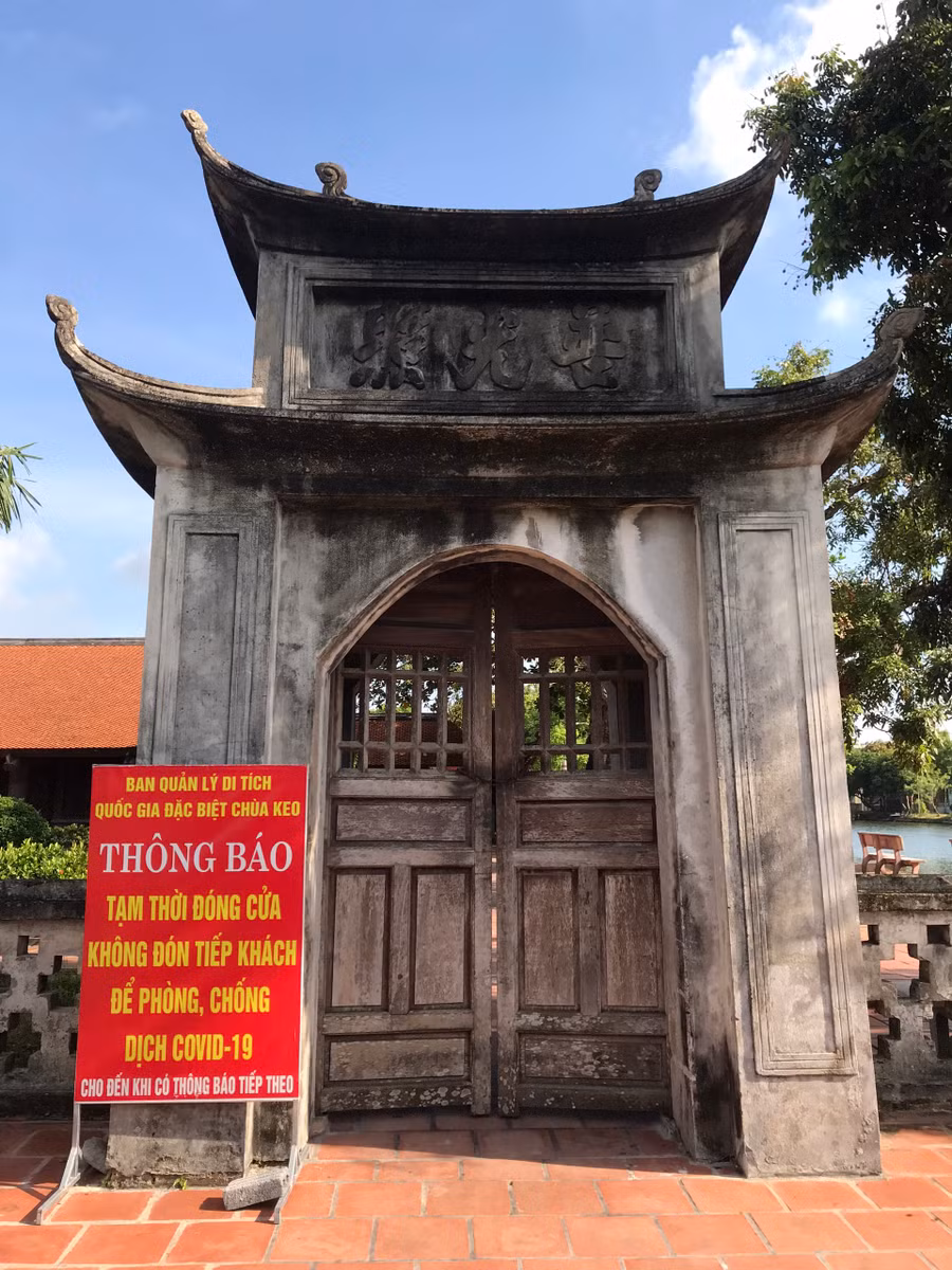 Chùa hiện đang đóg cửa do dịch bệnh. Ảnh: Hoàng Hoài 21/8/2021