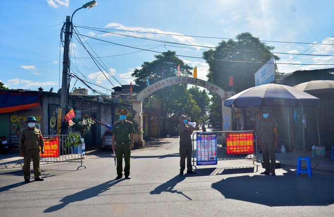 Bộ KH-ĐT cho rằng cần có quy tắc chống dịch Covid-19 trên cả nước, tránh tình trạng "địa phương hoá" quá mức gây khó khăn cho doanh nghiệp (Ảnh minh hoạ) - Ảnh: Ngô Nhung Bộ KH-ĐT cho rằng cần có quy tắc chống dịch Covid-19 trên cả nước, tránh tình trạng