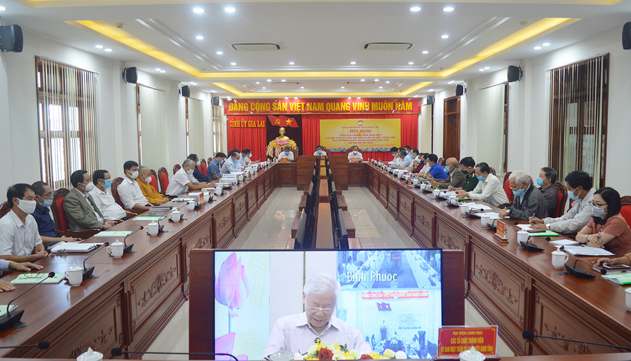  Quang cảnh hội nghị tại điểm cầu Tỉnh ủy Gia Lai. Ảnh: Anh Huy