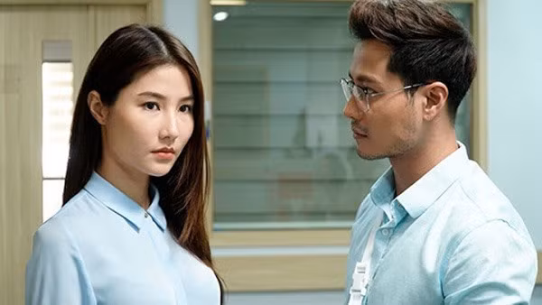 Lần đầu tiên đóng cặp với nhau nhưng Thanh Sơn và Diễm My diễn cặp khá ăn ý. Ảnh: VFC