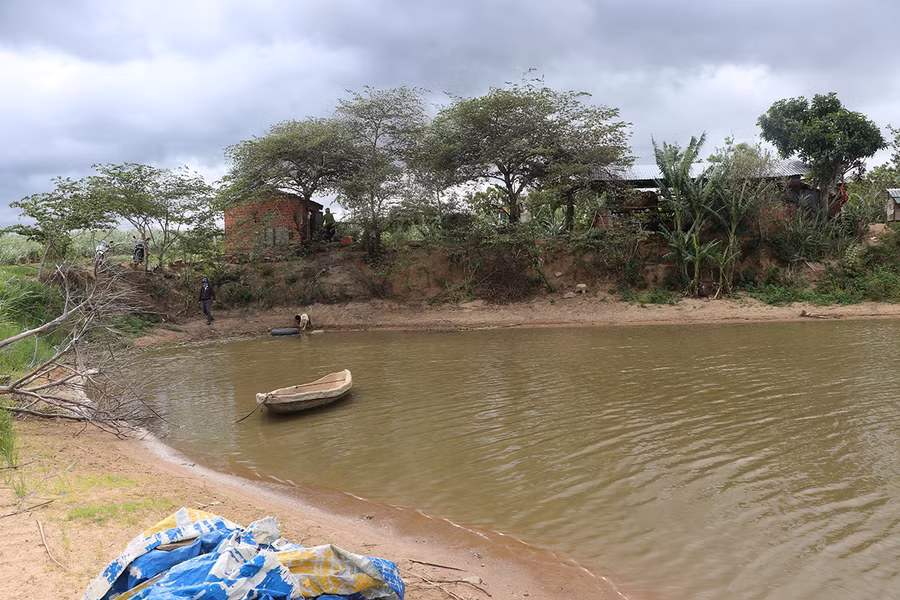 Hiện nay nước trong đập Cây Gòn (xã Hà Tam, huyện Đak Pơ) rất thấp không đủ tưới tiêu lúa vụ mùa. Ảnh: Ngọc Minh