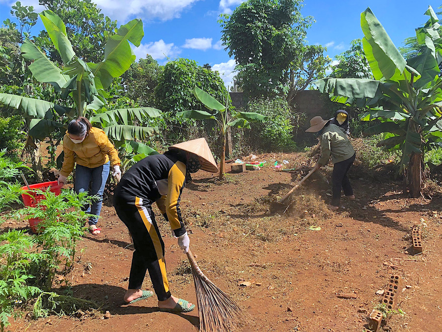 Đến thời điểm này, công tác dọn vệ sinh trường lớp của các cơ sở giáo dục ở huyện Ia Grai đã gần như hoàn tất. Ảnh: Hoành Sơn