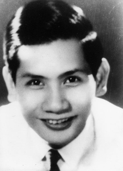 Chân dung cố nhạc sĩ thời trẻ. Ảnh: CTCC