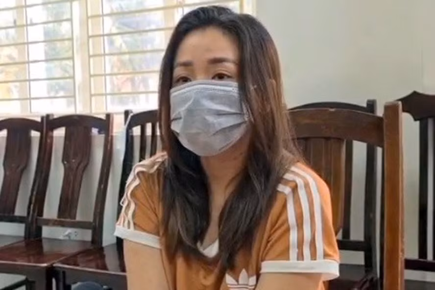 Bị can Trương Thị Mỹ Hằng trong đường dây lừa đảo chiếm đoạt tài sản. Ảnh: Y.Hưng