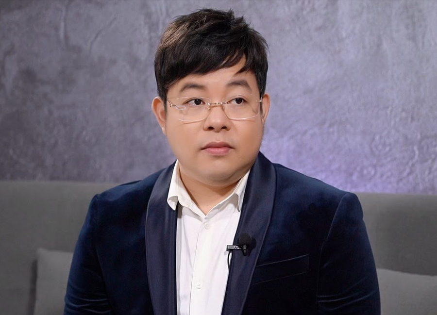 Quang Lê tiết lộ sẽ sống chung với người mình yêu nhưng không cưới. Ảnh: BTC