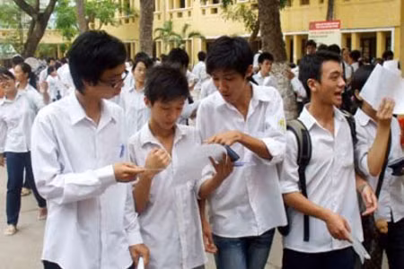 Ngăn chặn tình trạng trấn lột tài sản của học sinh ảnh 1