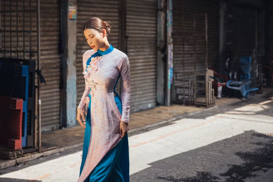 Nhân dịp năm mới, Thúy Diễm cầu mong tình hình dịch bệnh sớm được kiểm soát để cuộc sống người dân trở lại bình thường. Đồng thời, nữ diễn viên hy vọng có cơ hội góp mặt trong nhiều dự án nghệ thuật chất lượng để phục vụ công chúng. Ảnh: Nguyễn Đăng Khoa