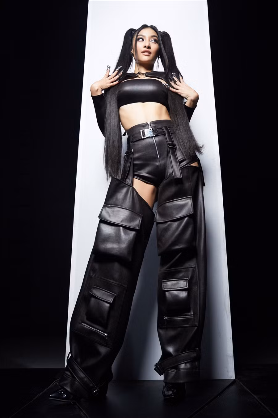 Không chỉ là một á hậu, Kiều Loan thử sức ở nhiều lĩnh vực nghệ thuật khác nhau, khẳng định hình ảnh của người đẹp gen Z đa tài. Ảnh: Sen Vàng.