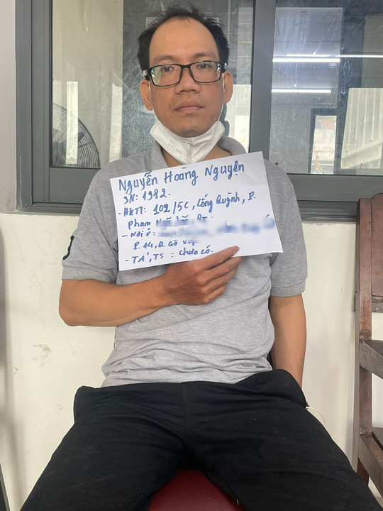 Nguyễn Hoàng Nguyện tại công an Nguyễn Hoàng Nguyện tại công an