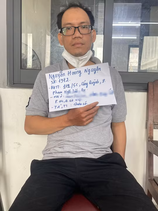  Nguyễn Hoàng Nguyện tại công an