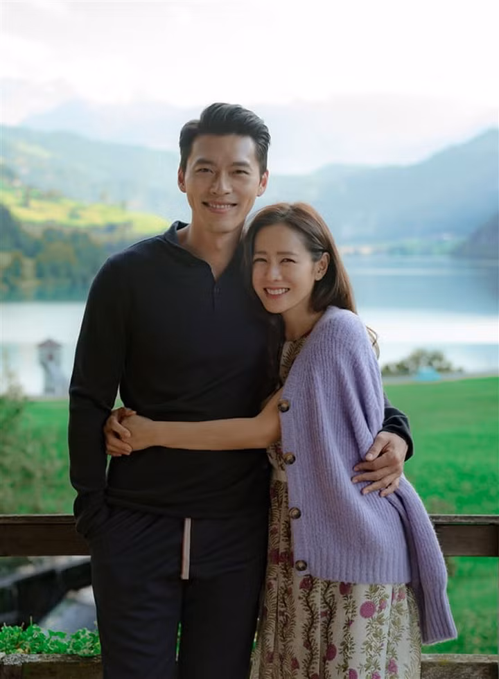  Hyun Bin và Son Ye Jin là một trong số ít cặp đôi “trai tài gái sắc” được người hâm mộ ủng hộ. Ảnh: ST