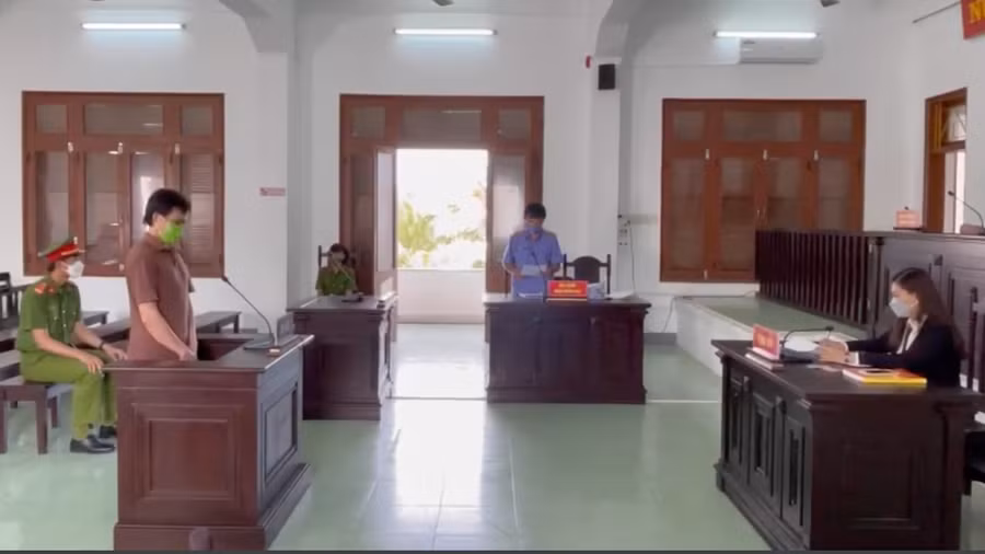 Phiên tòa xét xử bị cáo Phạm Duy Anh. Ảnh: Đức Huy