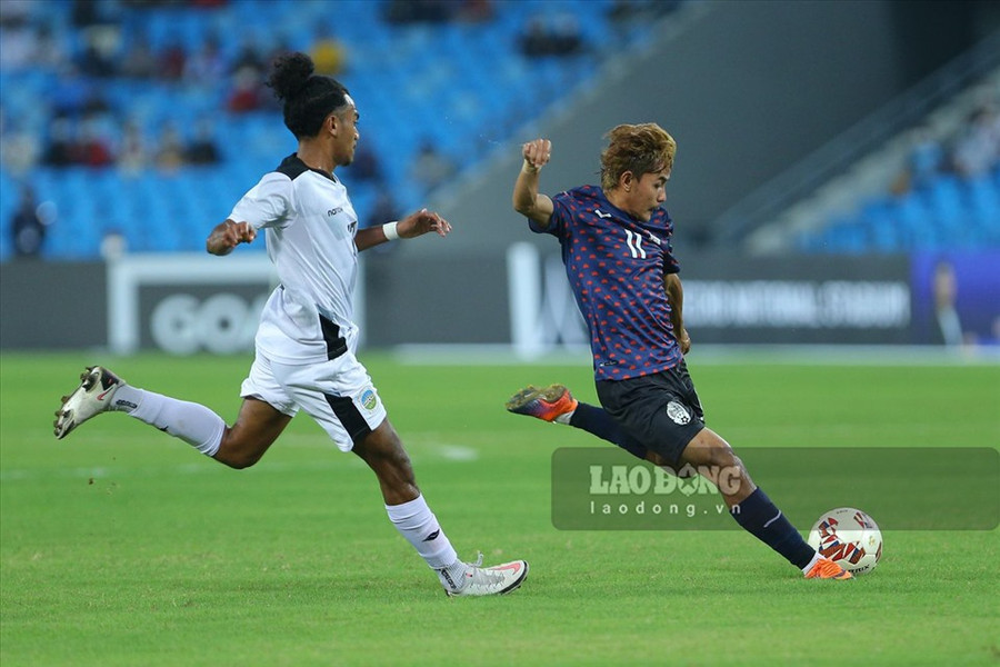 U23 Campuchia bất lực trong việc tìm bàn gỡ hoà. Ảnh: TV U23 Campuchia bất lực trong việc tìm bàn gỡ hoà. Ảnh: TV
