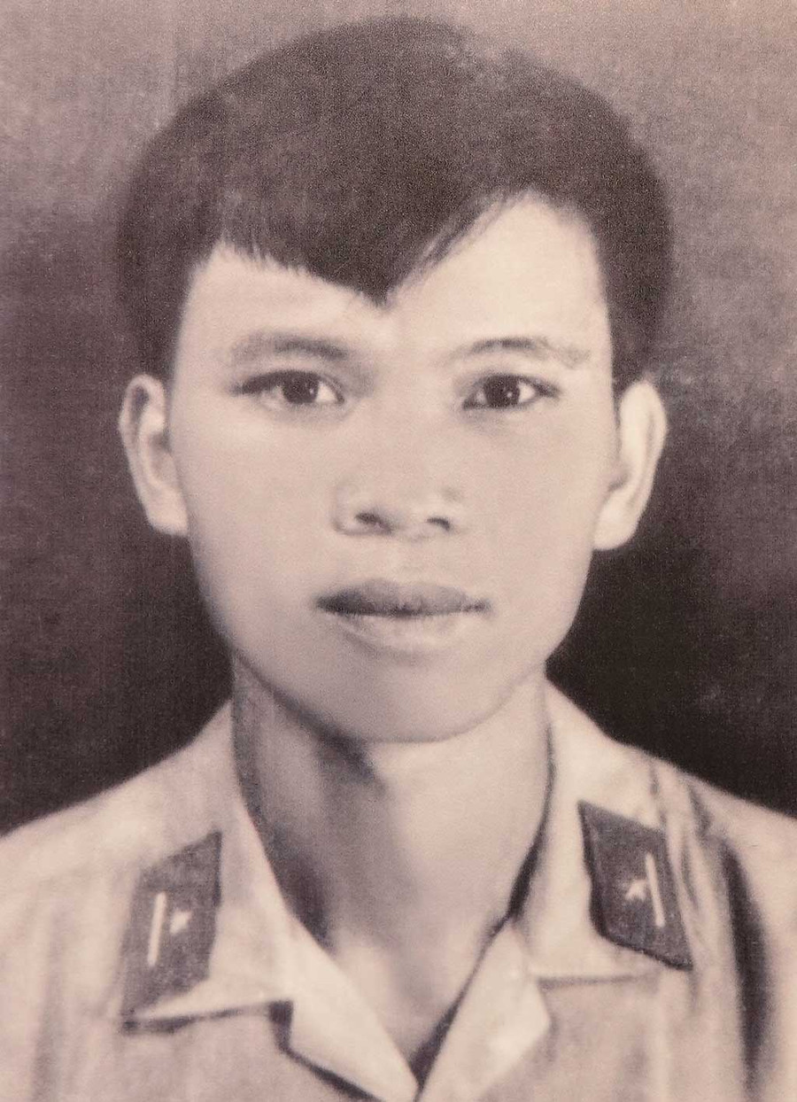 Trung úy - học viên Trần Văn Tương Sinh ngày: 20.5.1955 Nhập ngũ: 5.1.1972 Quê quán: Nga Thiện, Nga Sơn, Thanh Hóa Hy sinh: 20.2.1979