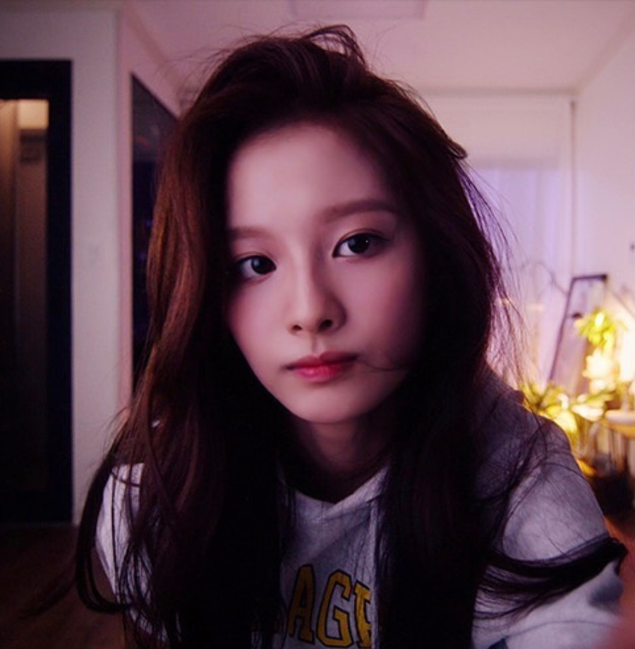 Hầu hết dân mạng nhận định Sullyoon sẽ sớm trở thành đại diện nhan sắc thế hệ nữ thần tượng Kpop thế hệ mới. Vài ý kiến khác so sánh vẻ đẹp của Sullyoon với các người đẹp Kpop như Jang Won Young (Ive), Yuna (Itzy)… Ảnh: INSTAGRAM NV