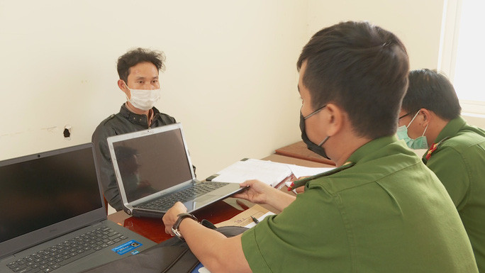 Đối tượng Đặng Quốc Thành tại cơ quan công an