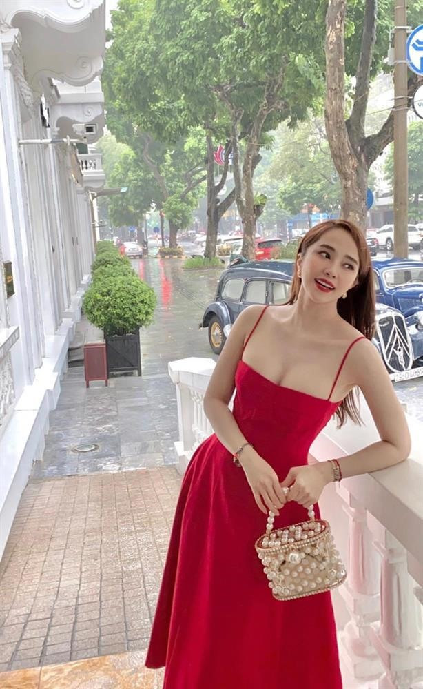 Với sự tham gia diễn xuất của nhiều diễn viên gạo cội, “Về chung một nhà” dự kiến sẽ là bộ phim truyền hình được đón nhận nhất năm 2022. Ảnh: VTV