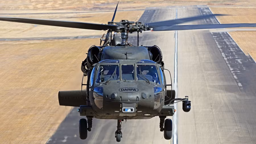  Chiếc UH-60A Black Hawk cất cánh mà không có người trên khoang. Ảnh: Lockheed martin