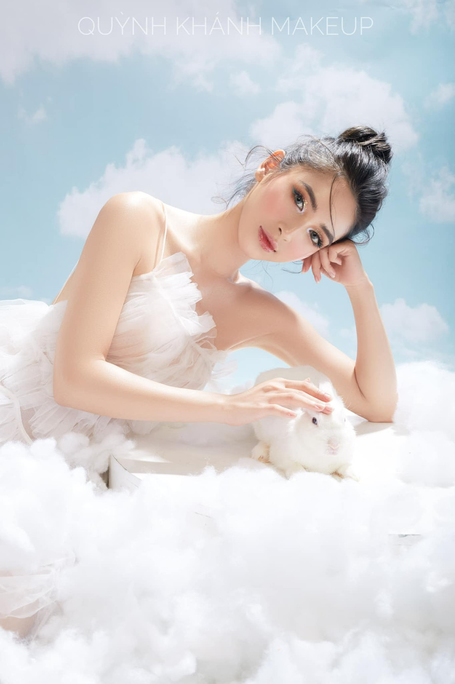 Cô gái 10X được cho là rất đẹp đôi với Phạm Anh Tuấn. Ảnh: FBNV