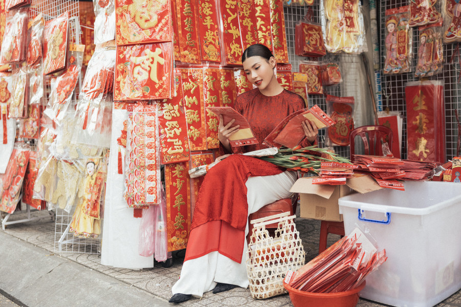 Dù 2021 là một năm đầy biến động nhưng Thúy Diễm cho biết cô may mắn khi gặt hái nhiều thành tựu trong sự nghiệp. Nữ diễn viên từng vào top 5 bình chọn nữ diễn viên xuất sắc của VTV Awards, top 5 nữ diễn viên yêu thích nhất của Ngôi Sao Xanh... Ảnh: Nguyễn Đăng Khoa