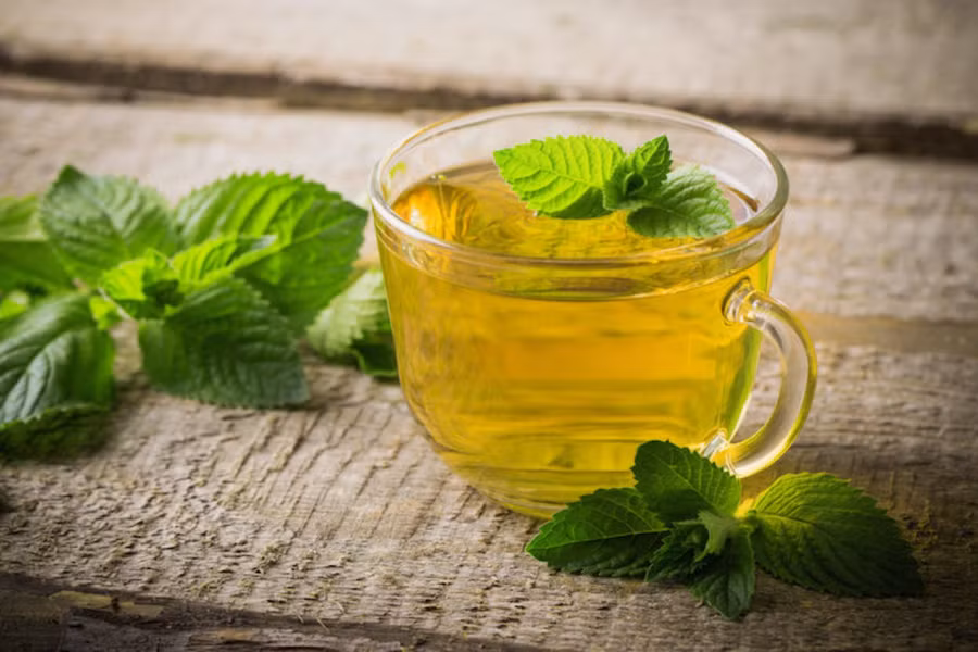 Trà tía tô đất giúp ngủ ngon hơn. Ảnh: Shutterstock