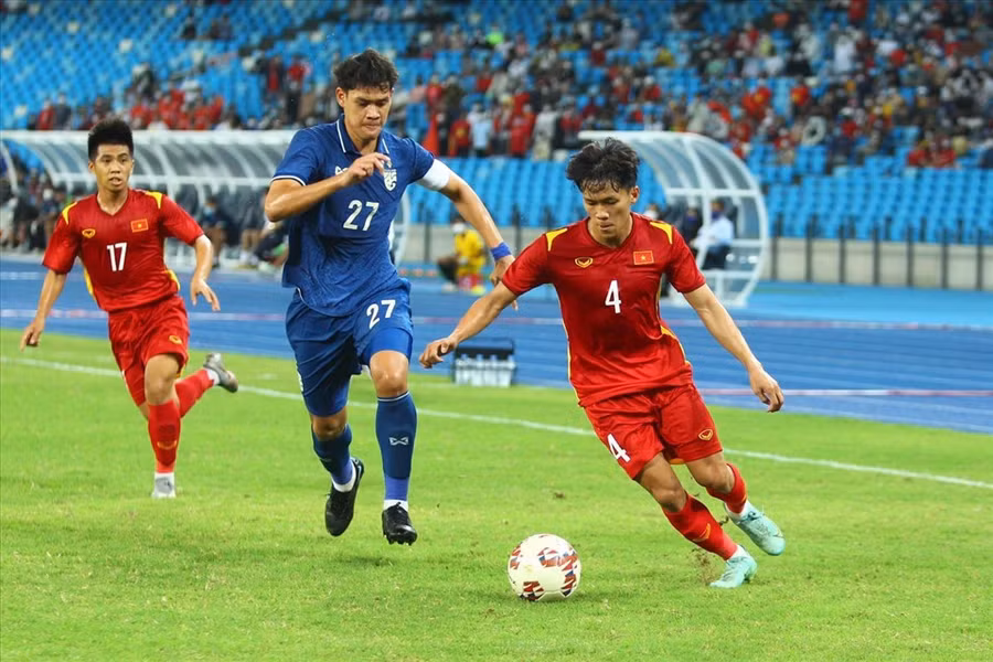 Tiền vệ Bảo Toàn có màn thể hiện ấn tượng tại giải U23 Đông Nam Á 2022. Ảnh: T.V