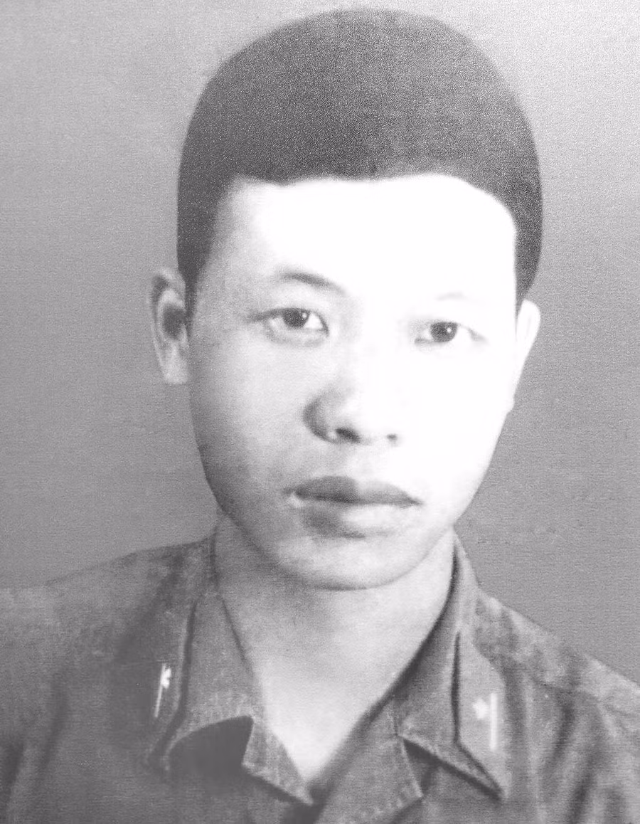 Trung úy - học viên Đào Thế Triều Sinh ngày: 27.6.1955 Nhập ngũ: 14.5.1972 Quê quán: Hồng Minh, Hưng Hà, Thái Bình Hy sinh: 19.2.1979