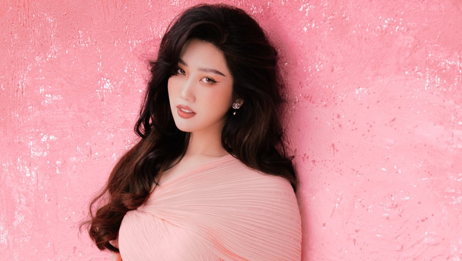 Thúy Ngân thoát khỏi sự e dè để tự tin hơn vào bản thân. NVCC