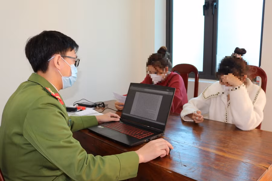 Hai nhân viên của Lưu Văn Tuấn tại cơ quan điều tra.