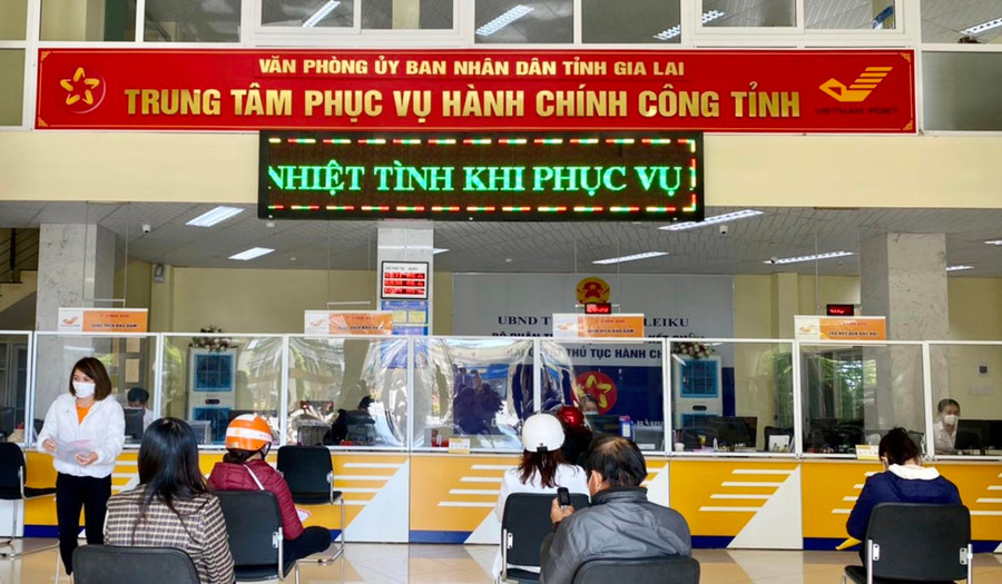  Gia Lai luôn nỗ lực phát huy vai trò của Trung tâm dịch vụ hành chính công. Ảnh: Hà Duy