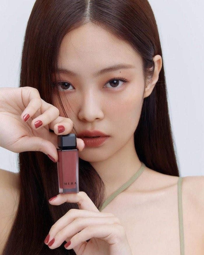Những hình ảnh của Jennie (Blackpink) trong chiến dịch quảng cáo của Hera đã tạo được hiệu ứng tốt. Ảnh: Twitter