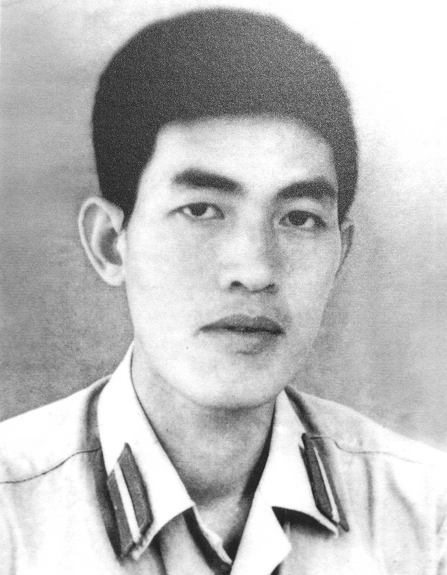Trung úy - học viên Lương Văn Điều Sinh ngày: 26.3.1948 Nhập ngũ: 27.1.1966 Quê quán: Hát Môn, Phúc Thọ, TP.Hà Nội Hy sinh: 17.2.1979