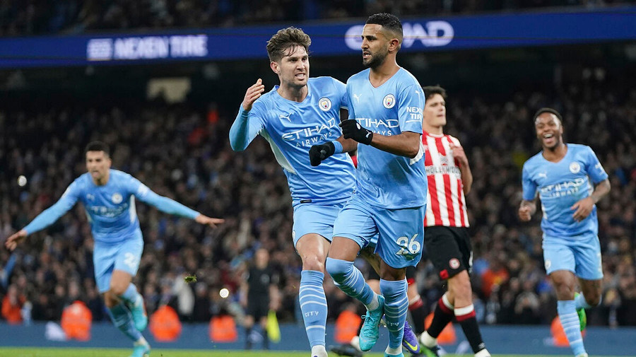 Man City bỏ xa mọi đối thủ ở Ngoại hạng Anh. Ảnh: AFP
