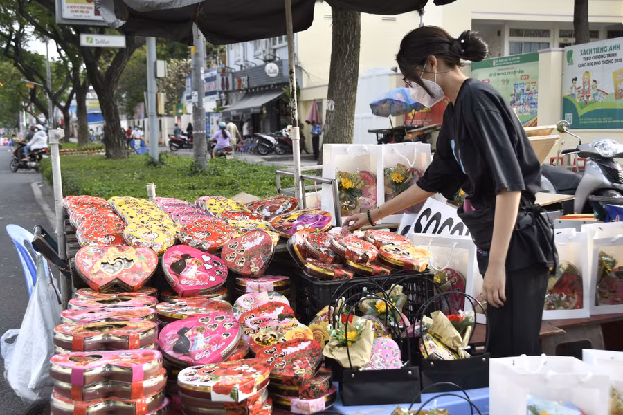  Những mẫu quà sô cô la mới của Hoa. Ảnh: Nữ Vương