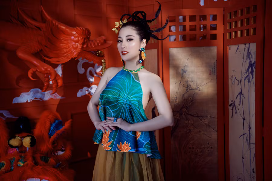 Tố My cho biết không ngại thay đổi hình ảnh và nắm bắt xu hướng để bolero có thể tiếp cận giới trẻ. NVCC