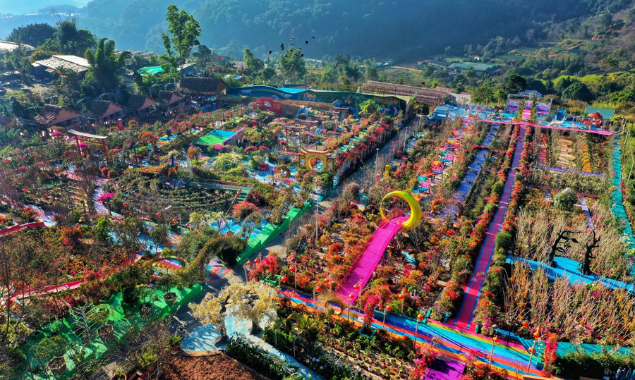 Toàn cảnh KDL Vườn Thượng Uyển Bay. Ảnh: FB VƯỜN THƯỢNG UYỂN BAY