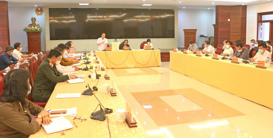 Quang cảnh cuộc họp. Ảnh: Quang Tấn