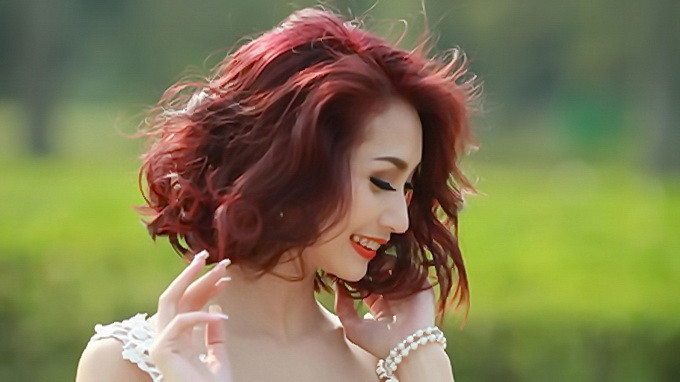 Chọn loại dầu gội không có chứa thành phần chất sulphate sẽ giúp mái tóc nhuộm giữ được màu sắc bền đẹp hơn  Chọn loại dầu gội không có chứa thành phần chất sulphate sẽ giúp mái tóc nhuộm giữ được màu sắc bền đẹp hơn