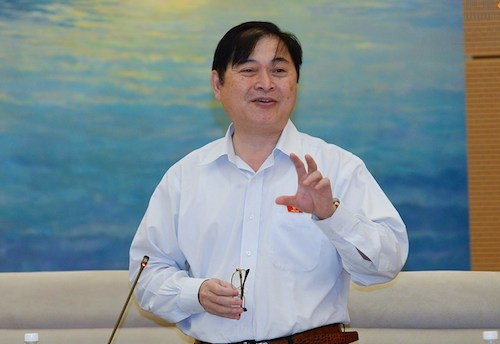 Chủ nhiệm Ủy ban Khoa học Công nghệ và Môi trường Phan Xuân Dũng. Chủ nhiệm Ủy ban Khoa học Công nghệ và Môi trường Phan Xuân Dũng.