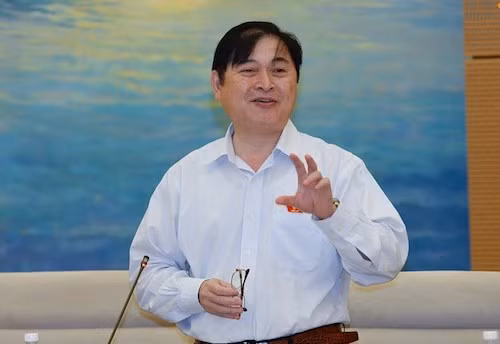 Chủ nhiệm Ủy ban Khoa học Công nghệ và Môi trường Phan Xuân Dũng. 